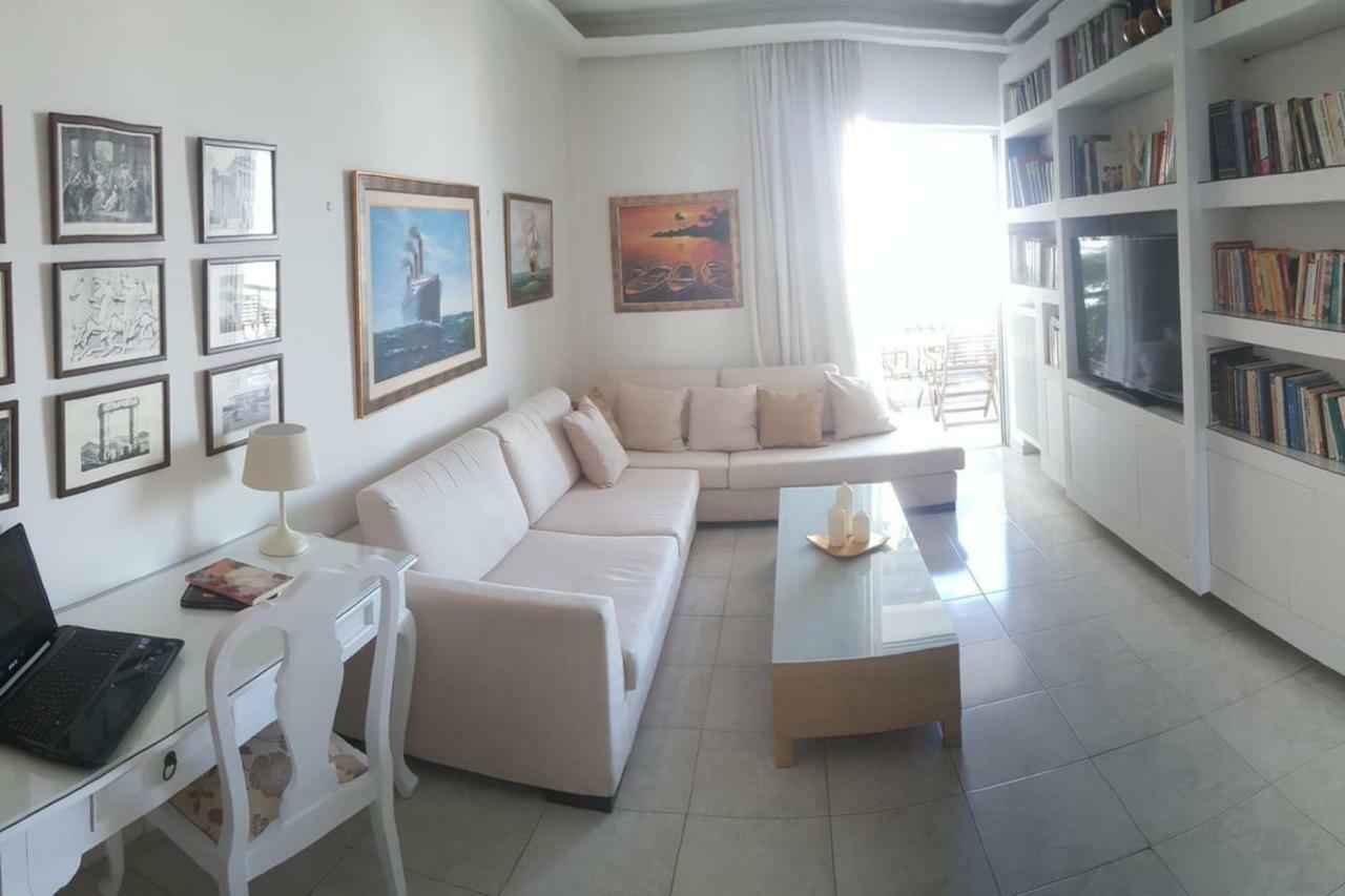 Elegant Athenian Apartment Esterno foto